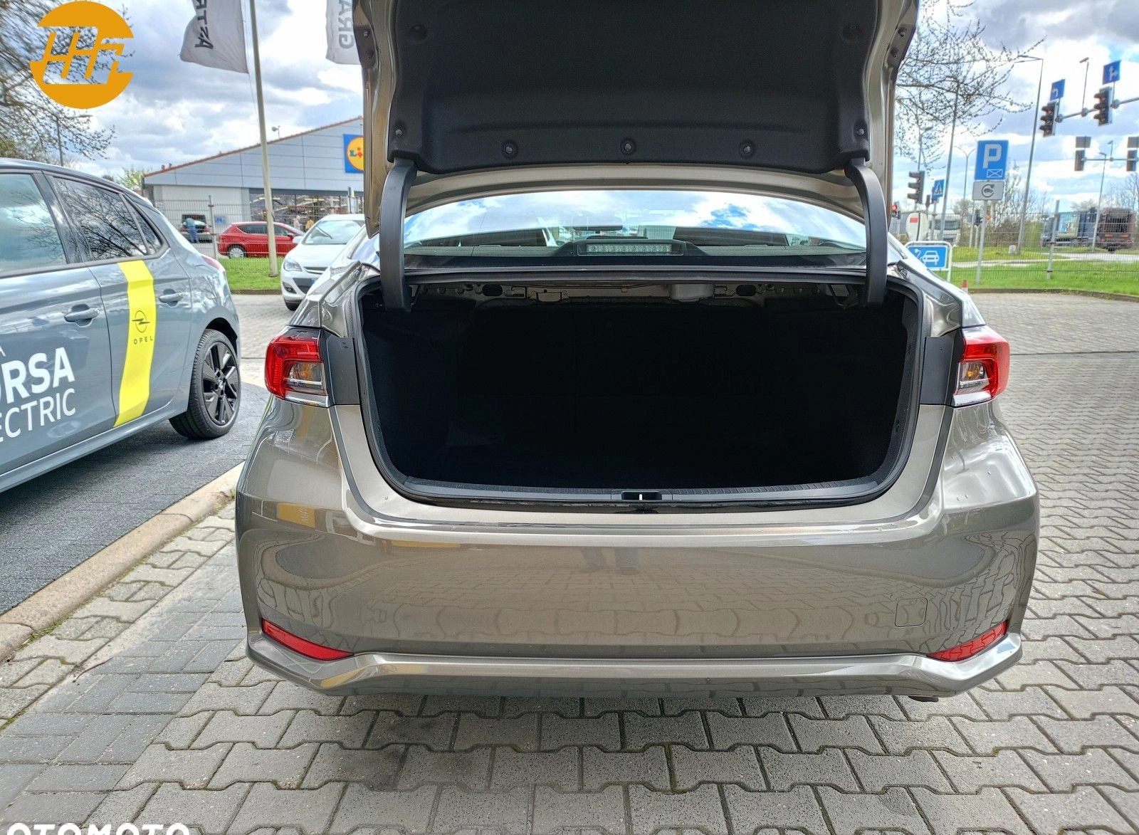 Toyota Corolla cena 89900 przebieg: 49900, rok produkcji 2022 z Jaraczewo małe 352